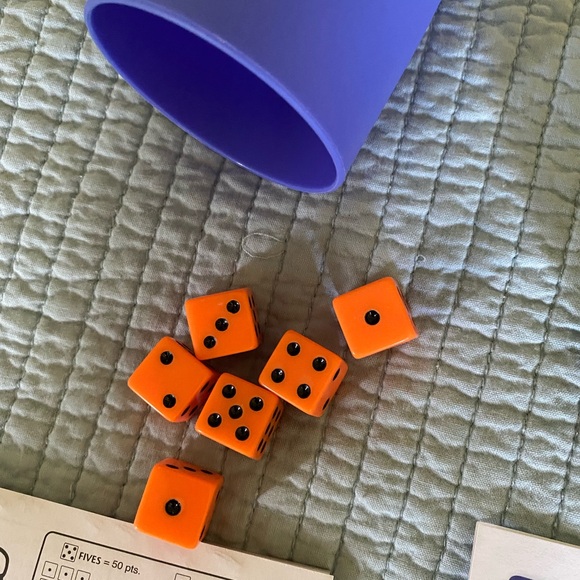 Farkle Game Preowned  complete set - Picture 5 of 7